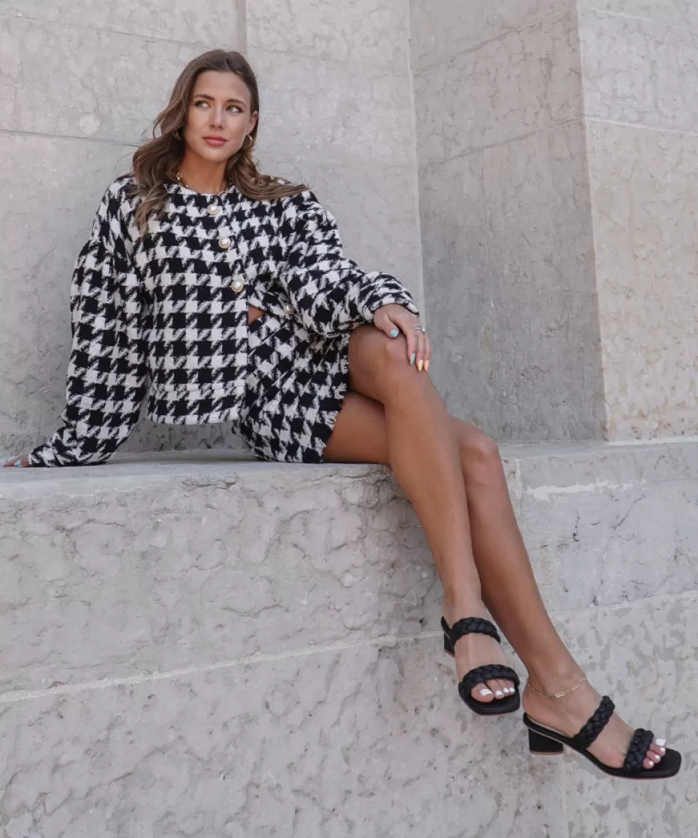 DOLCE VITA Ronin Sandals Black Stella